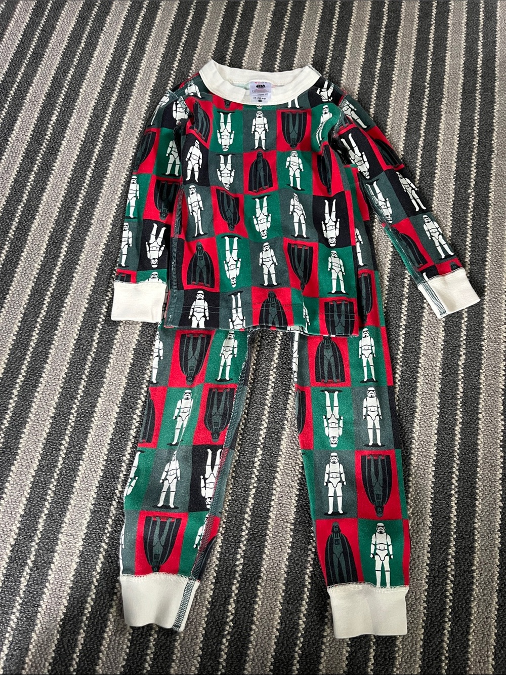 Hanna Andersson Star Wars Kids Red & Green Character Pajama Set 3t